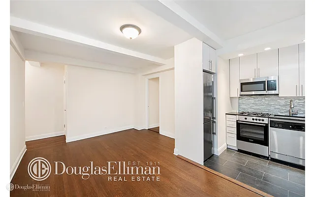 Rented by Douglas Elliman | media 5