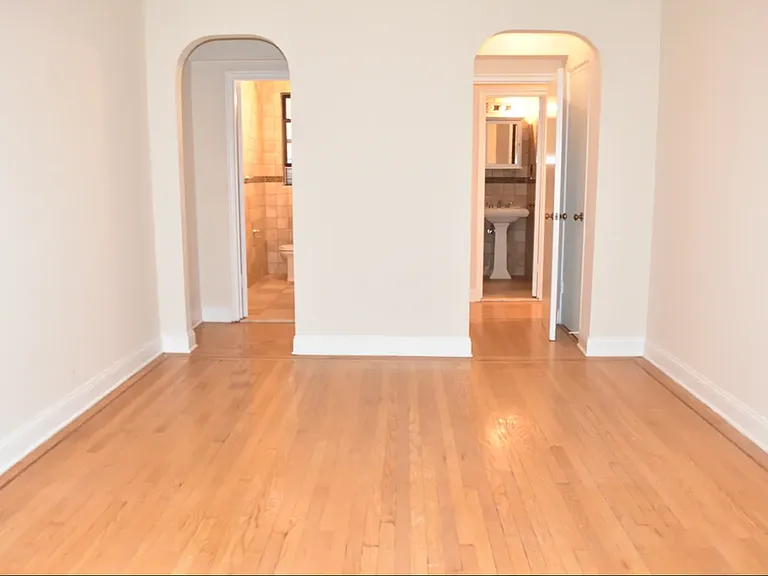 570 Fort Washington Ave #36A — Photo 12