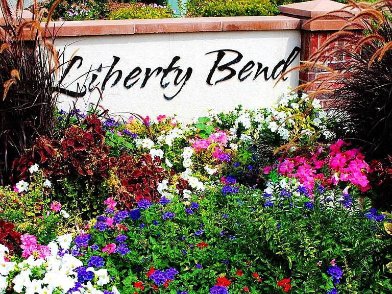 Liberty Bend — Photo 18