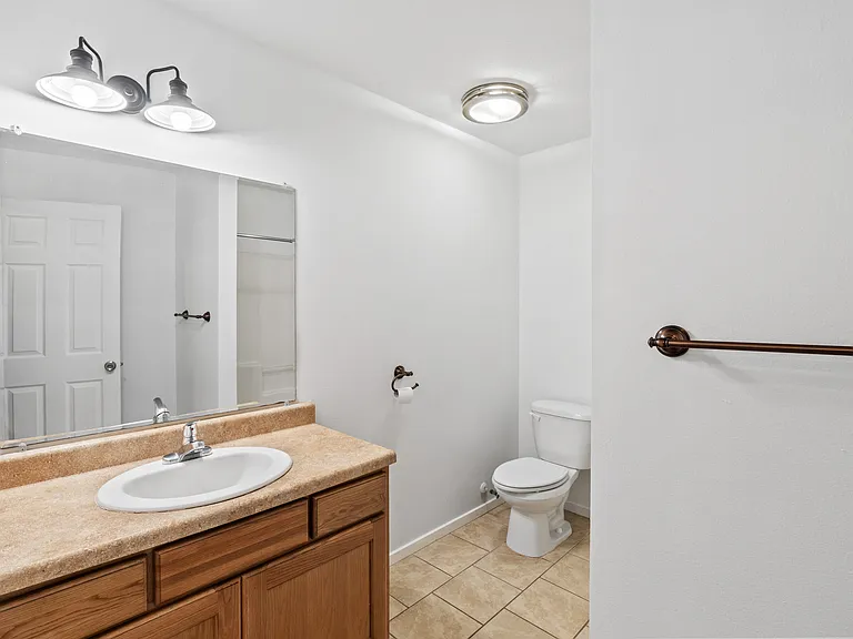 100 W Curtis St #203 — Photo 9