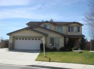 6366 Pointe Ct, Fontana, CA 92336
