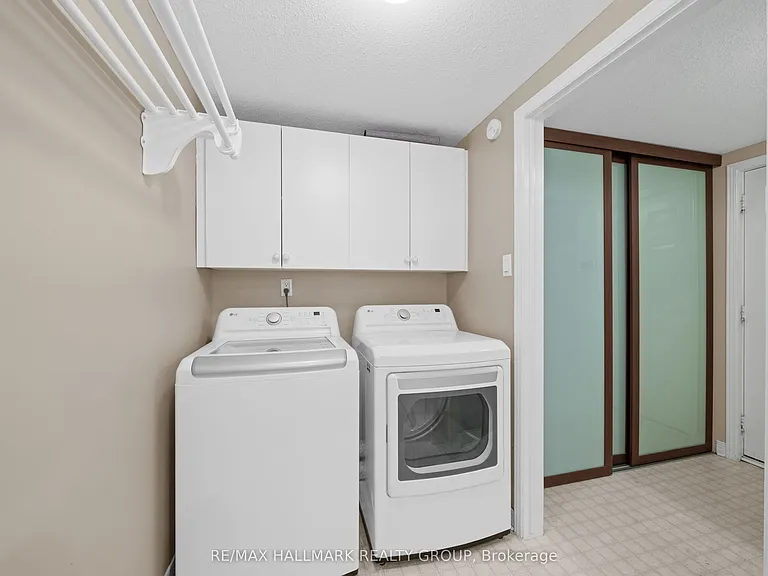 44 Dunbarton Ct — Photo 36