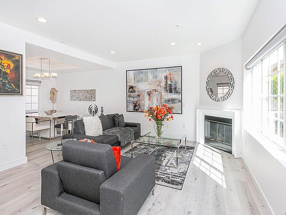 4th image of 6064 Hazelhurst Pl Unit 4