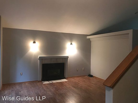 3rd image of 14703 107th Street Ct NW