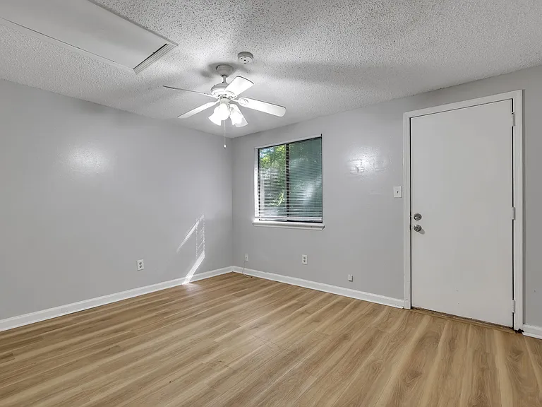2189 Sandpiper St — Photo 7