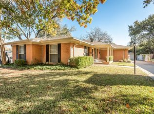 6556 Saint Moritz Ave, Dallas, TX 75214