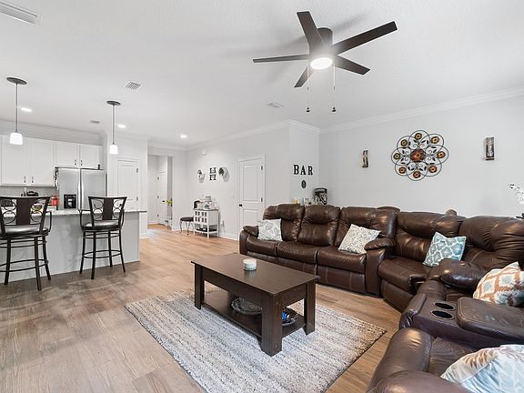 5th image of 1718 Sound Haven Ct