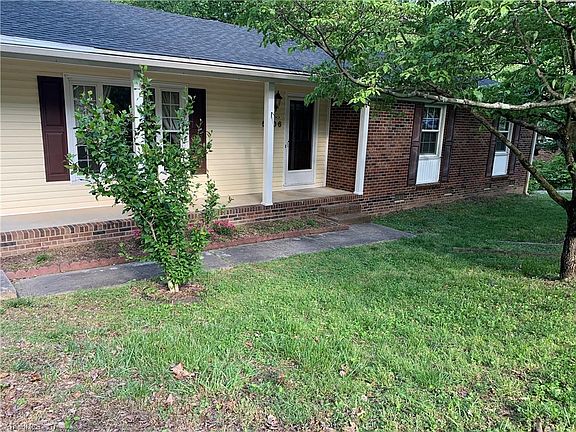 2nd image of 5206 Bayberry Ln