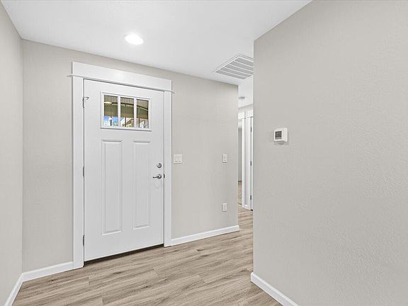 3rd image of 8390 Kyra Ln