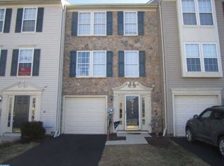 229 Windsor Ct, Quakertown, PA 18951