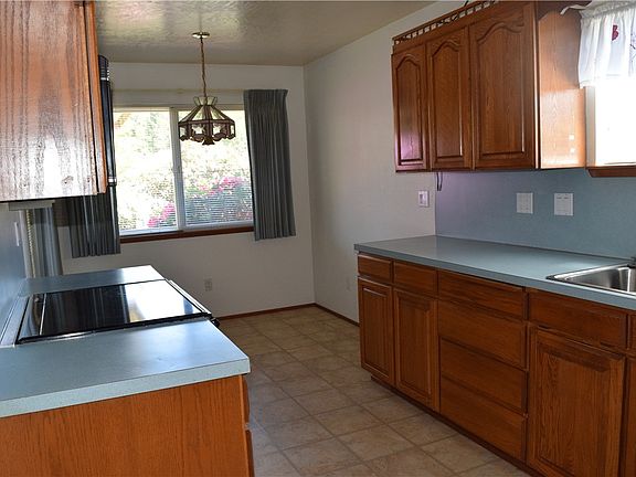 4th image of 2322 Sherwood Ln