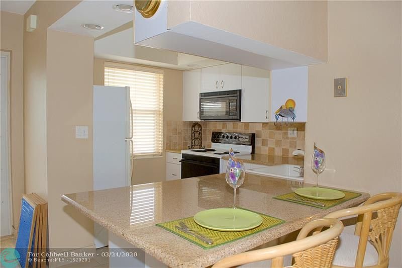 1st image of 2824 NE 33rd Ct