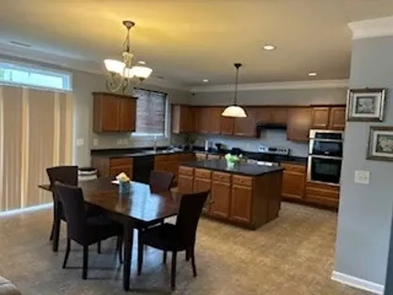 120 Milpass Dr — Photo 13