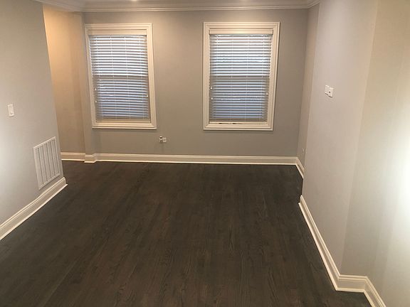 4th image of 220 S Hamilton Ave #1