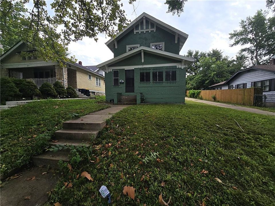 1st image of 327 Kensington Ave