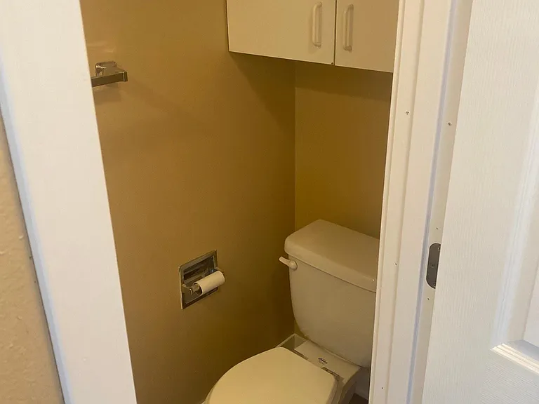 1st floor quarter bath