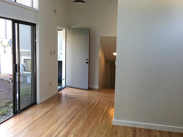 2240 Grant St #A — Photo 6