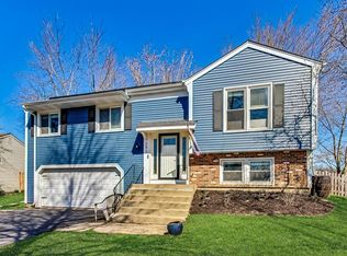 291 Pickett Ct, Bartlett, IL
