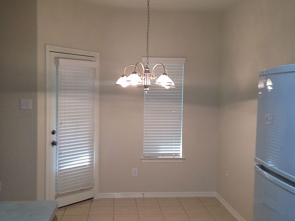 2nd image of 1847 Sherwood Forest Cir