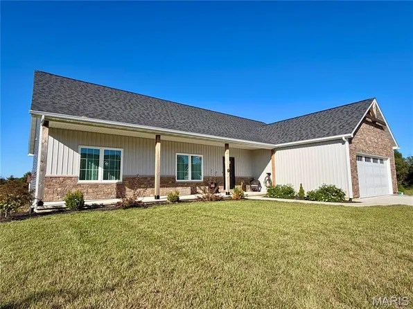 1 Golden Oak Ct, Montgomery City, MO 63361