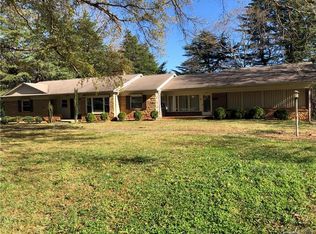 515 33rd St SW, Hickory, NC 28602