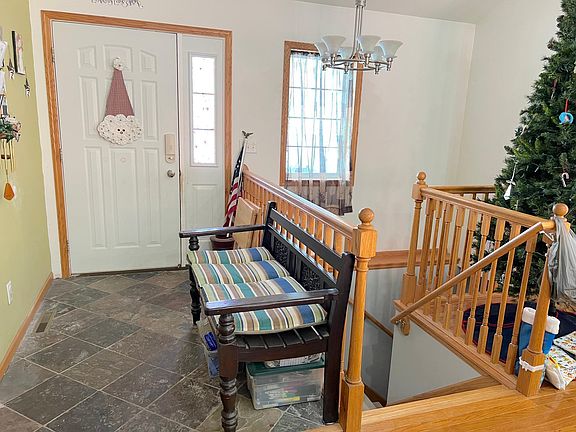 2nd image of 1285 Jadden Ln SE