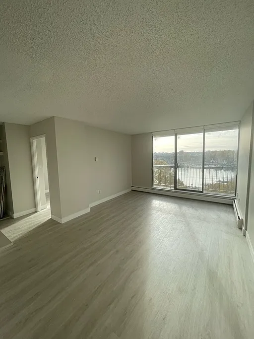 1133 Beach Ave #804