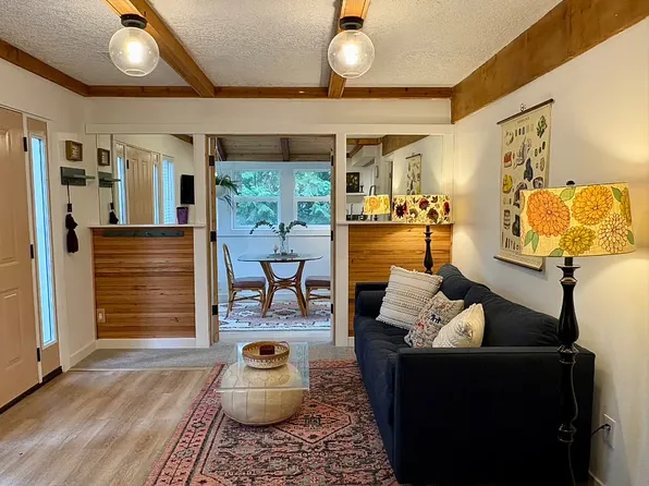 1910 NW 108th Ave #1A, Portland, OR 97229