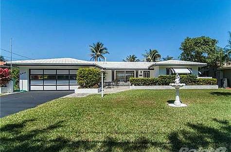 1st image of 6411 Lake Patricia Dr