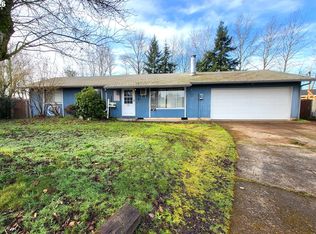 4498 Marcum Ln, Eugene, OR 97402