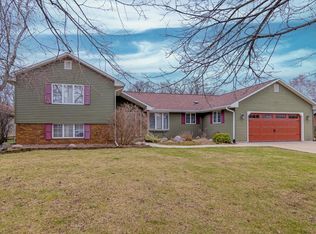 335 Forest Lake Drive, Milton, WI