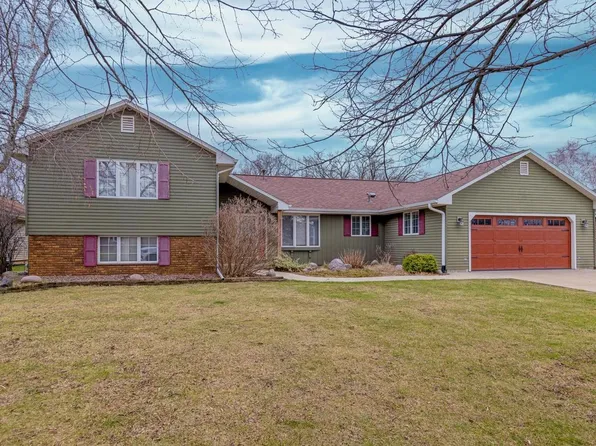 335 Forest Lake Drive, Milton, WI 53563