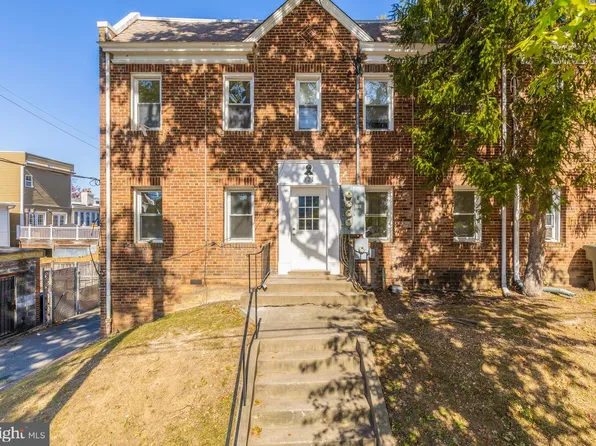 321 Crittenden St NW, Washington, DC 20011