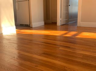 189 Adams St #3, New Bedford, MA 02746
