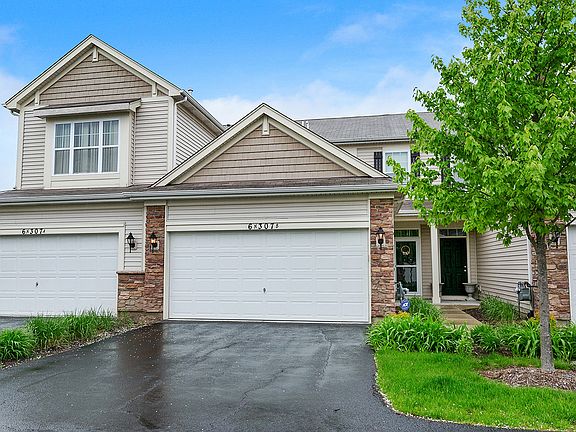 2nd image of 6N307 Whitmore Cir Unit B