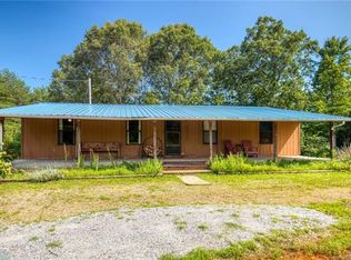 620 Burt Blackwell Rd, Mill Spring, NC 28756