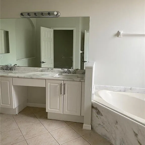 7541 Bristol Cir — Photo 11