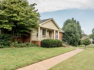 2634 Cages Bend Rd, Gallatin, TN 37066