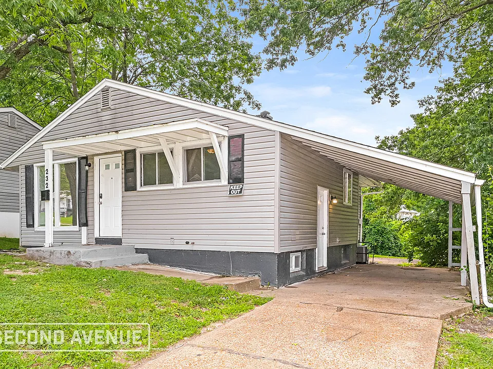 232 McAlpine Dr
