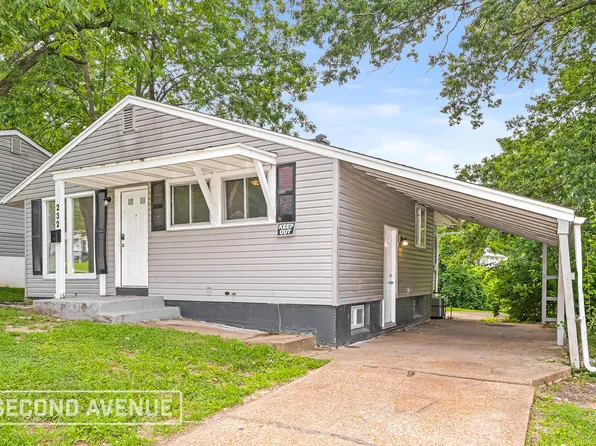 232 McAlpine Dr, Saint Louis, MO 63137