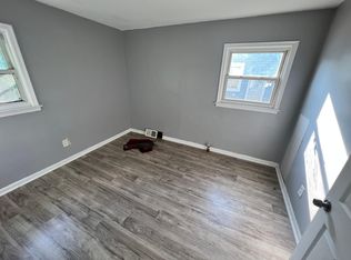 27212 New York St, Inkster, MI 48141