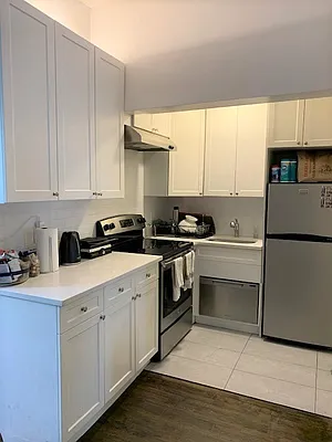 Rented by Dynamik Realty | media 22