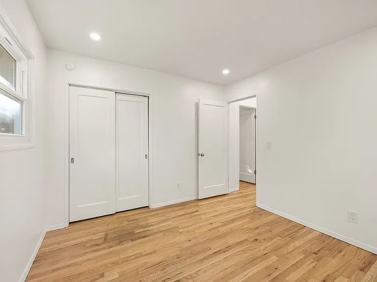 6472 SW 46th Pl — Photo 28