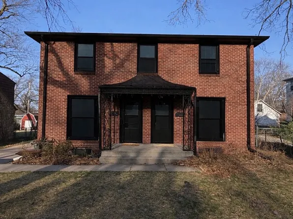 931 S 40th St, Lincoln, NE 68510