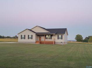 117 Mills Rd E, Fort Payne, AL 35967