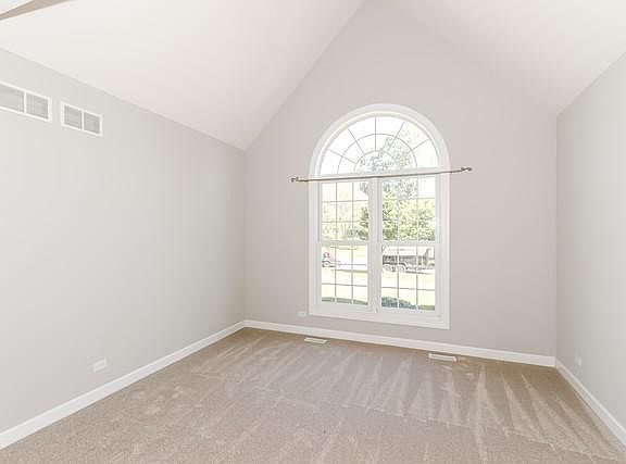 4th image of 3151 Willow Glen Ct