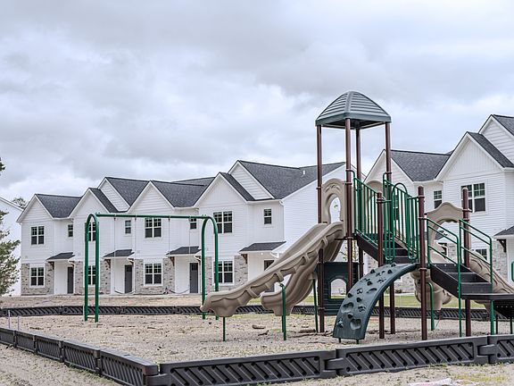 5th image of 14869 Camino Ct #14865