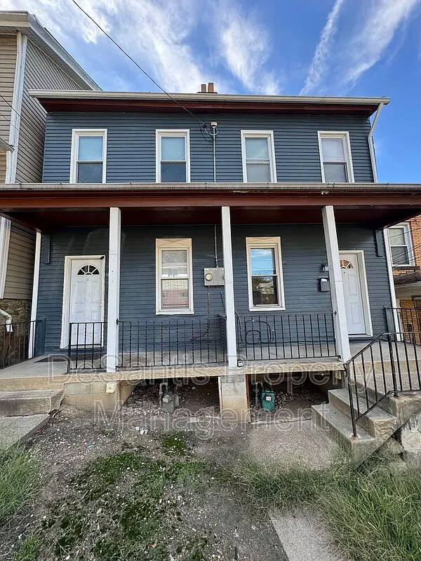 828 Wallbridge West End St photo 1