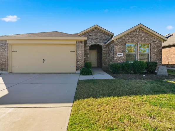 1012 Poinsettia Blvd, Denton, TX 76209