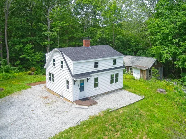 23 Dunton Avenue, Rockland, ME 04841